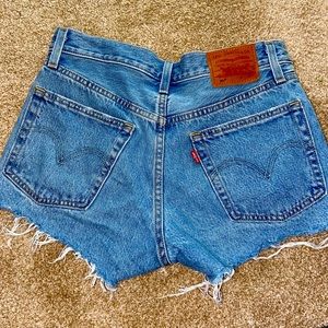 Levi shorts